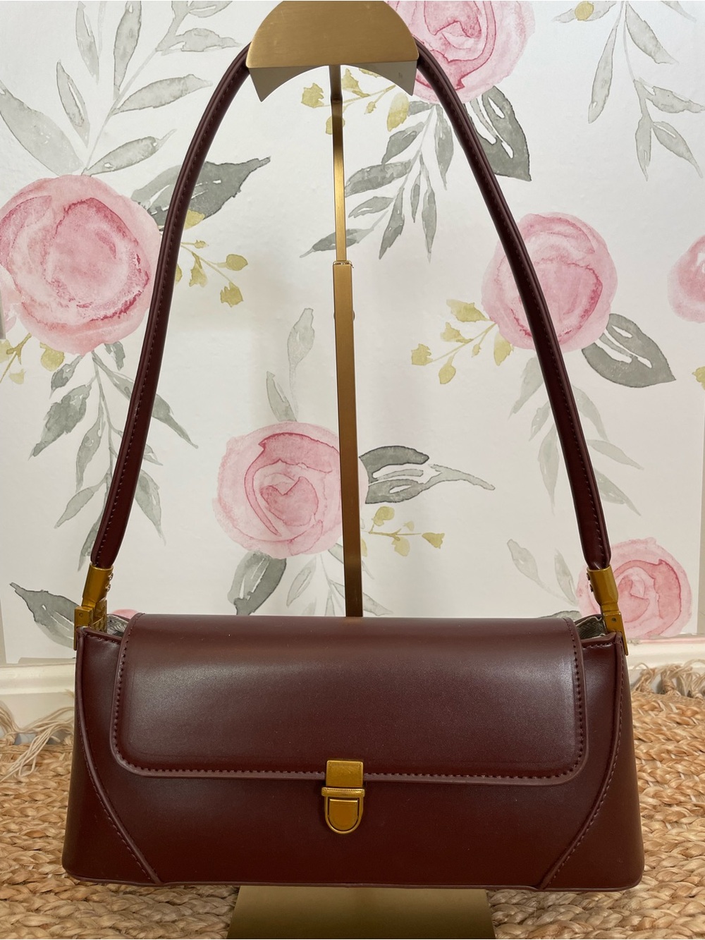 Brown Structured Shoulder Bag Gold Hardware Y2K Minimalist
